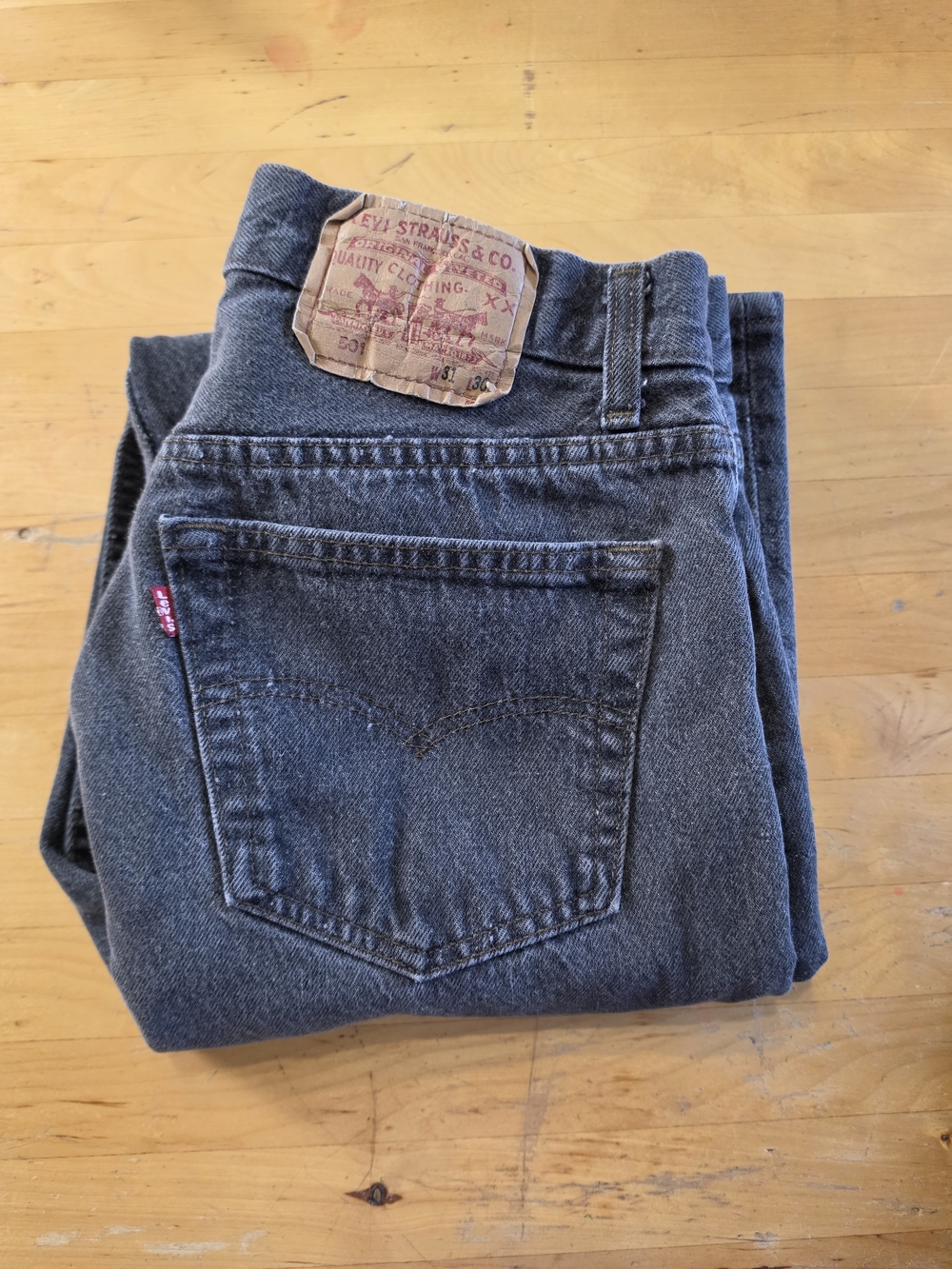 Classic Levis Men's Dark Gray Wash Buttonfly Jeans